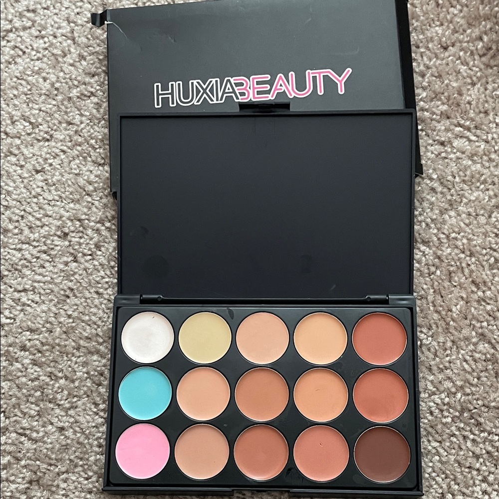 HuxiaBeauty 15-Color Cream Palette - Multicolor